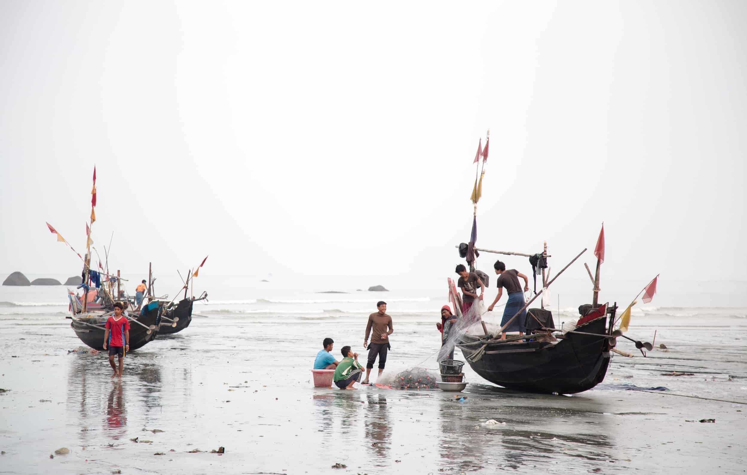 Fishers near Dawei Special Economic Zone unload their catch at a local beach market. Local fisheries and this market would both be threatened by the proposed Dawei deep sea port.