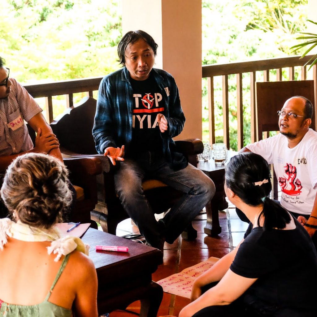 A group of earth rights defenders from Indonesia speak about the threats they face and the strategies they use. Welcoming participants from the Philippines, Indonesia, and elsewhere, the Forest Defenders Conference gave activists from the Mekong region a chance to broaden their networks and exchange ideas with earth rights defenders who work in other contexts.