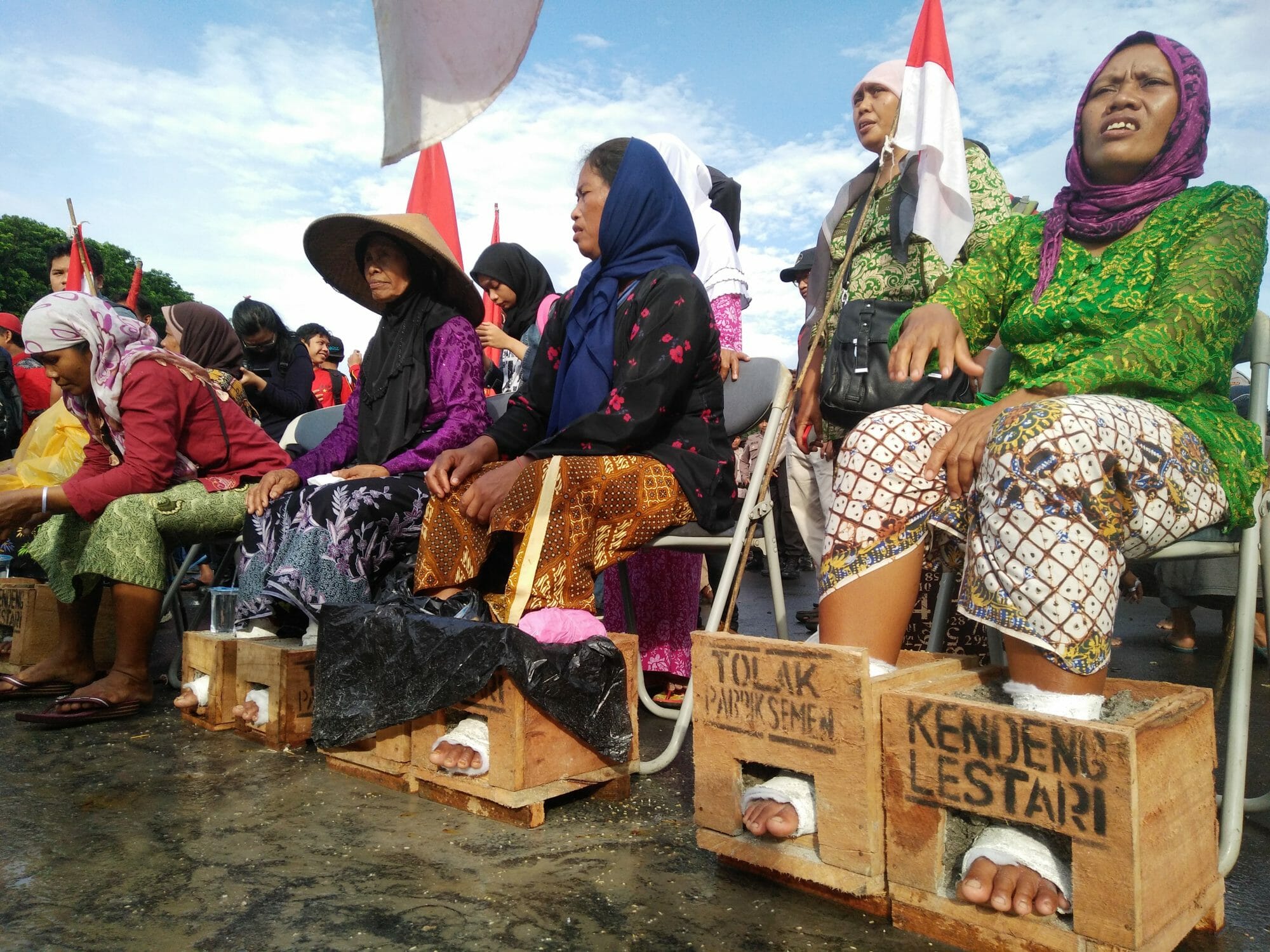 Women in Kendeng, Indonesia have been fighting against a state-owned