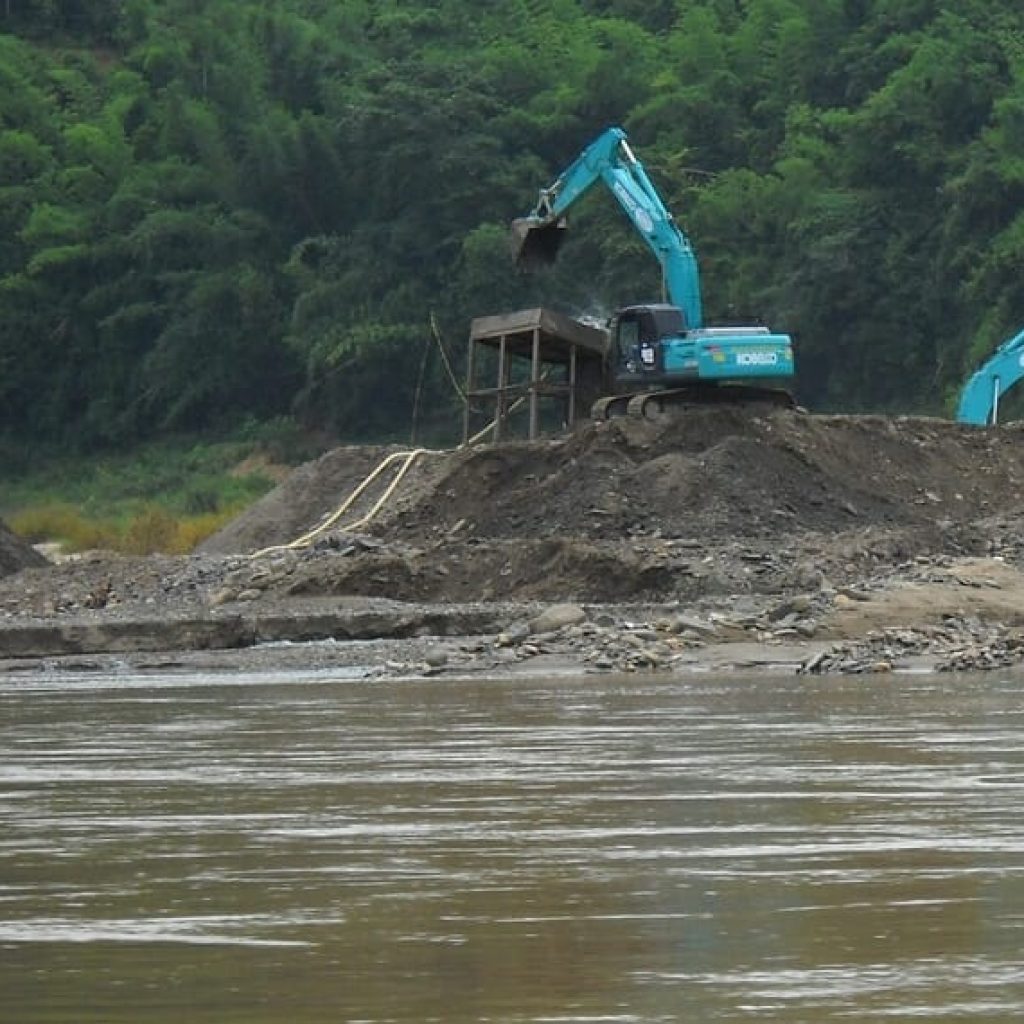 Construction at the Xayaburi dam site (photo courtesy of International Rivers)