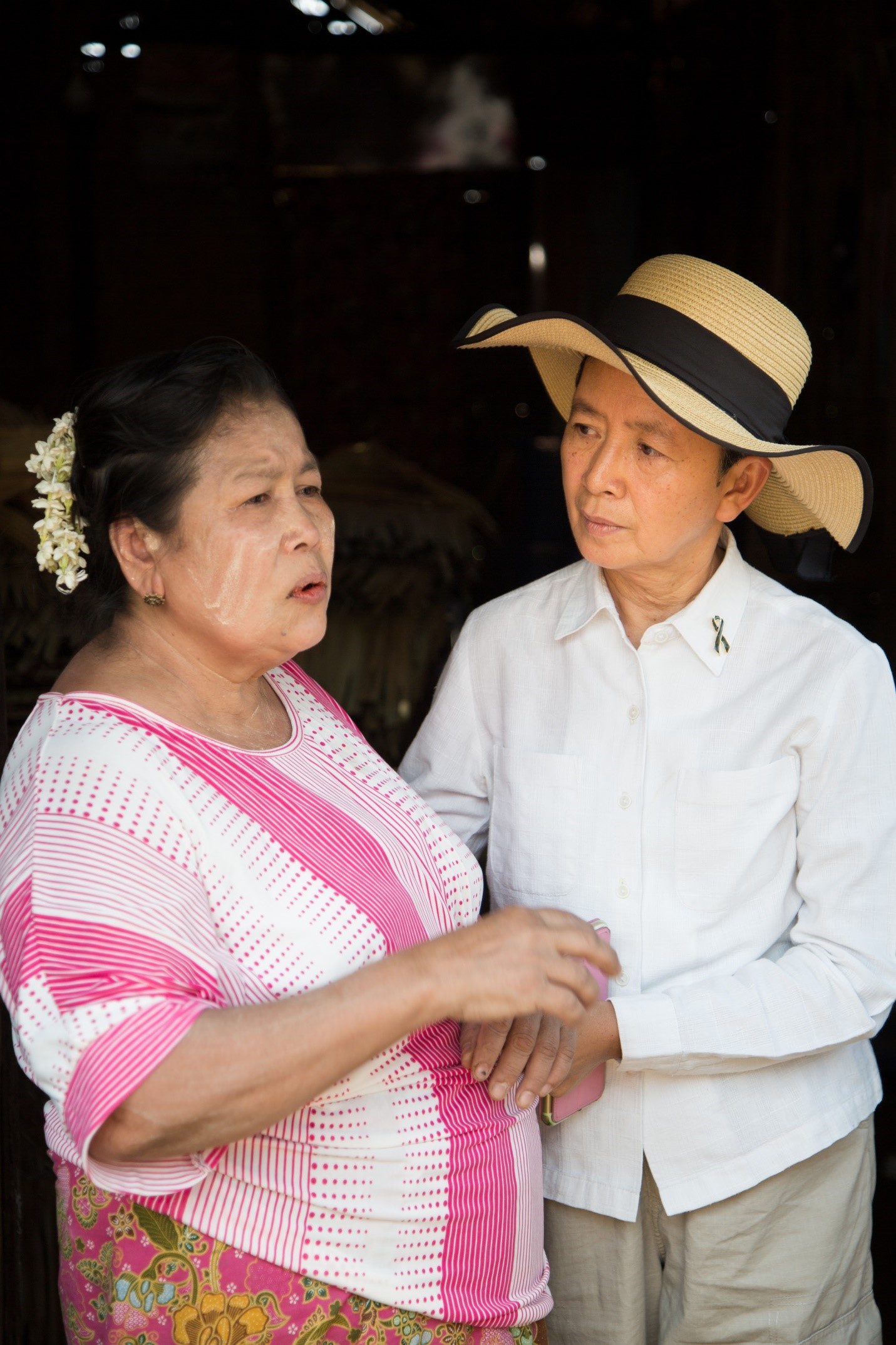 Ms. Tuenjai Deetes (Right), listened to stories from villagers affected by the mine. The overflow of mine tailing ponds in 2012 damaged crops and farmlands of communities and they are still waiting for justice to compensation and remedies. The Heinda mining and its operation have caused contamination of heavy metals and toxic substances to the source of drinking water in the village. Dawei pro-bono lawyers group has supported communities to seek remedies. 