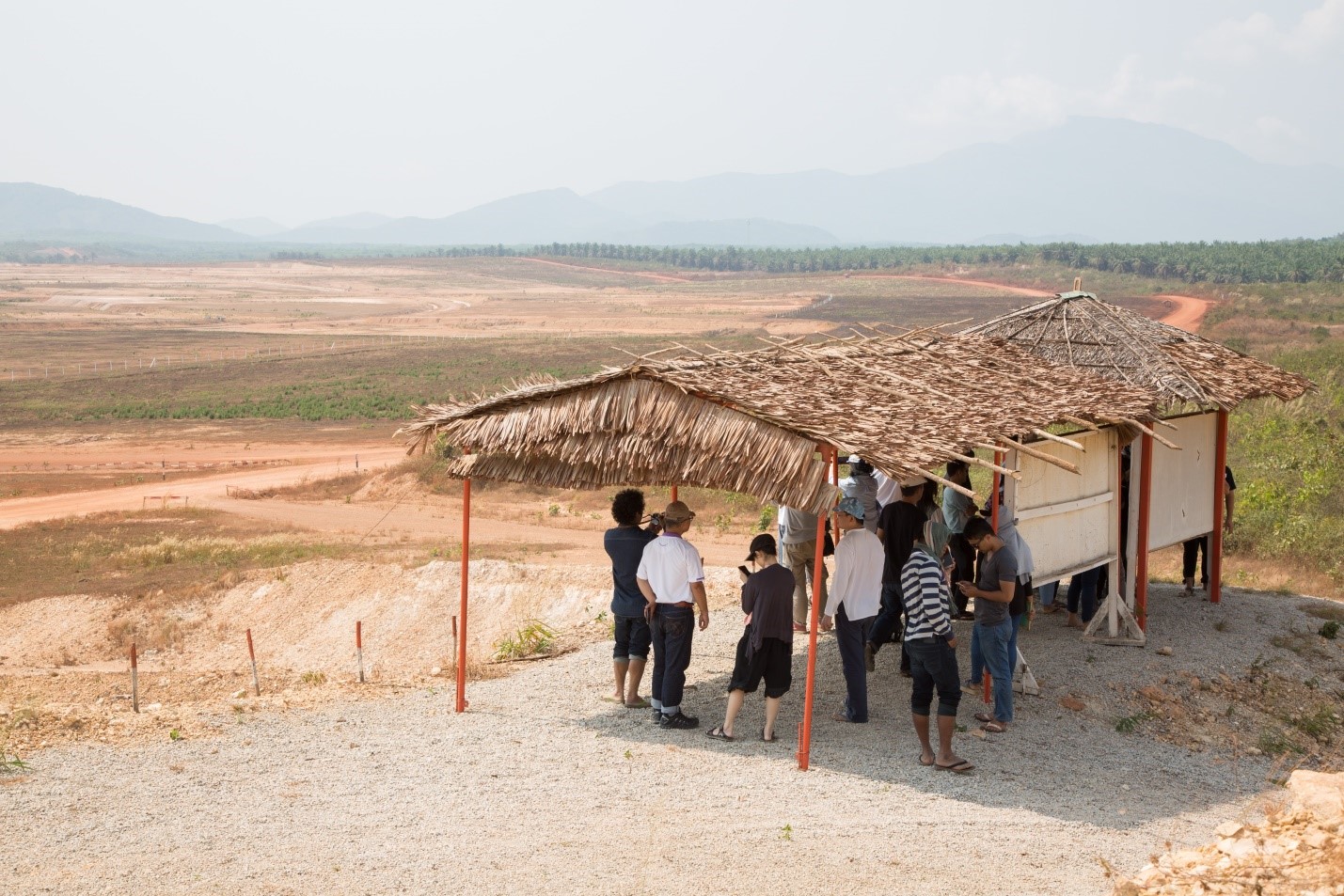 Discussion about key components of the Dawei SEZ and its initial phase took place at the site of ITD’s concession.