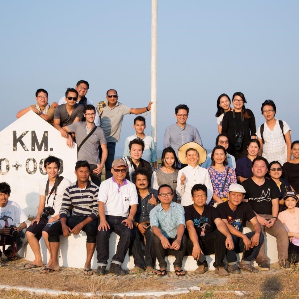 At 0 km, this is where Dawei SEZ starts. Behind the group is the location of ITD’s company and its concession. Members of the NHRC, CSOs and media traveled together to the Dawei. SEZ