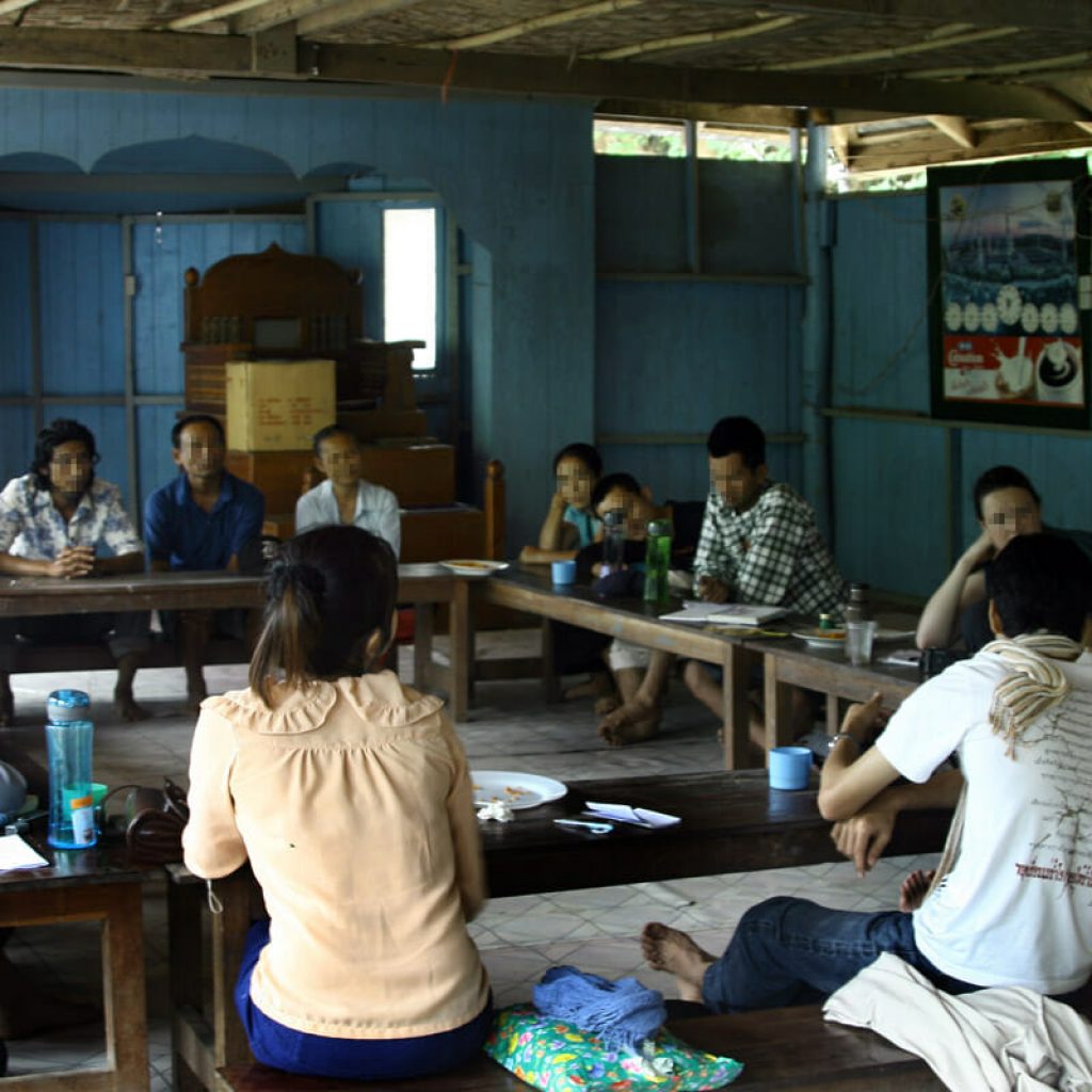 Sop Moei community leaders meeting with ERSM students