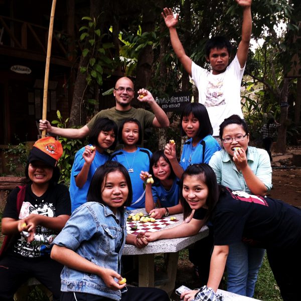 Using Theater to Address Social Challenges in Refugee Communities